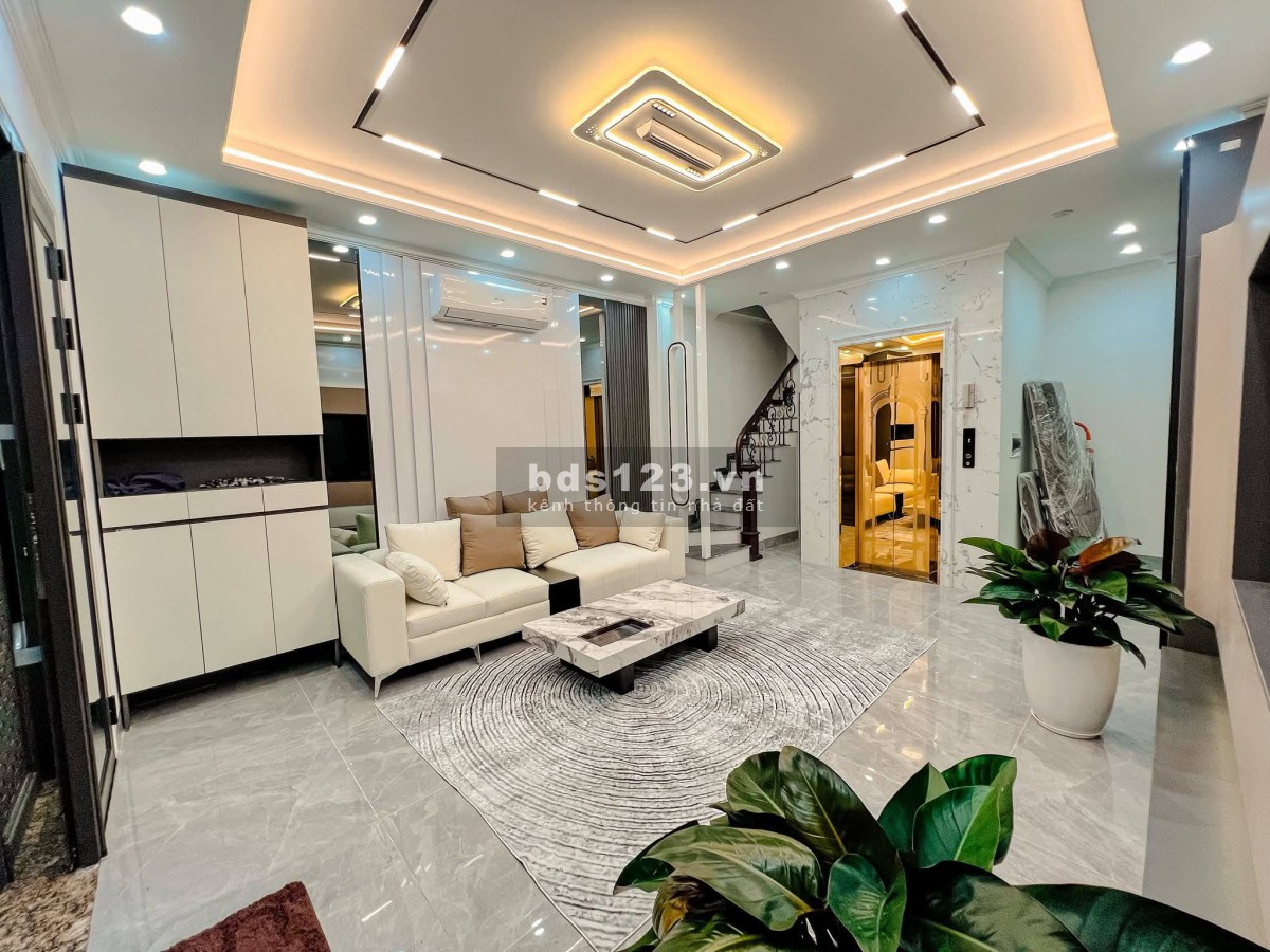 Nhà Đẹp Thang Máy, Lô Góc Trần Khát Chân, Hai Bà Trưng, 42m, 6…