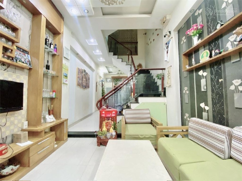 Nhà Quận 10 gần Vạn Hạnh Mall, 5 tầng chỉ 7.xx tỷ