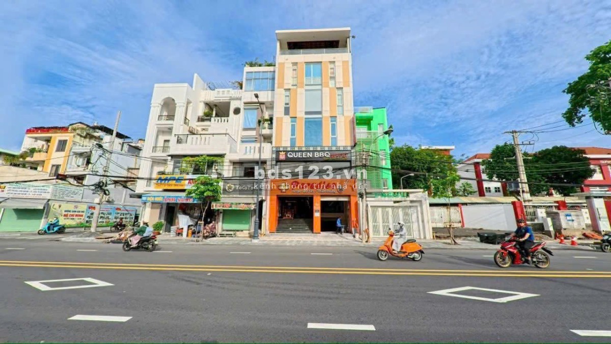 Mặt Bằng Kinh Doanh, Sàn Văn Phòng, Mặt Tiền Rộng Gần Sân Bay