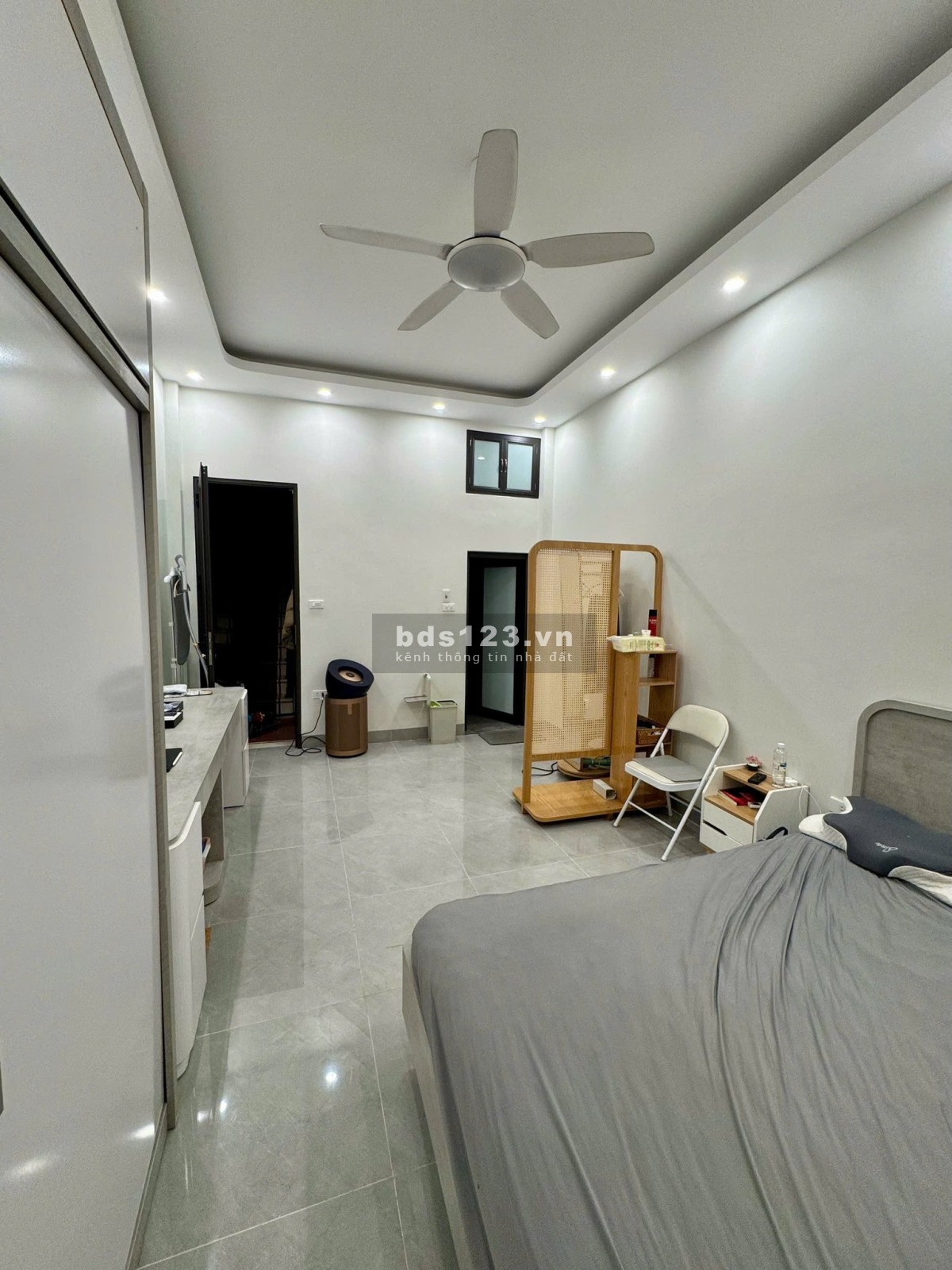 BÁN NHÀ LẠC LONG QUÂN TÂY HỒ 8,95 TỶ 34m MT3,7m 4 TẦNG 200M RA…