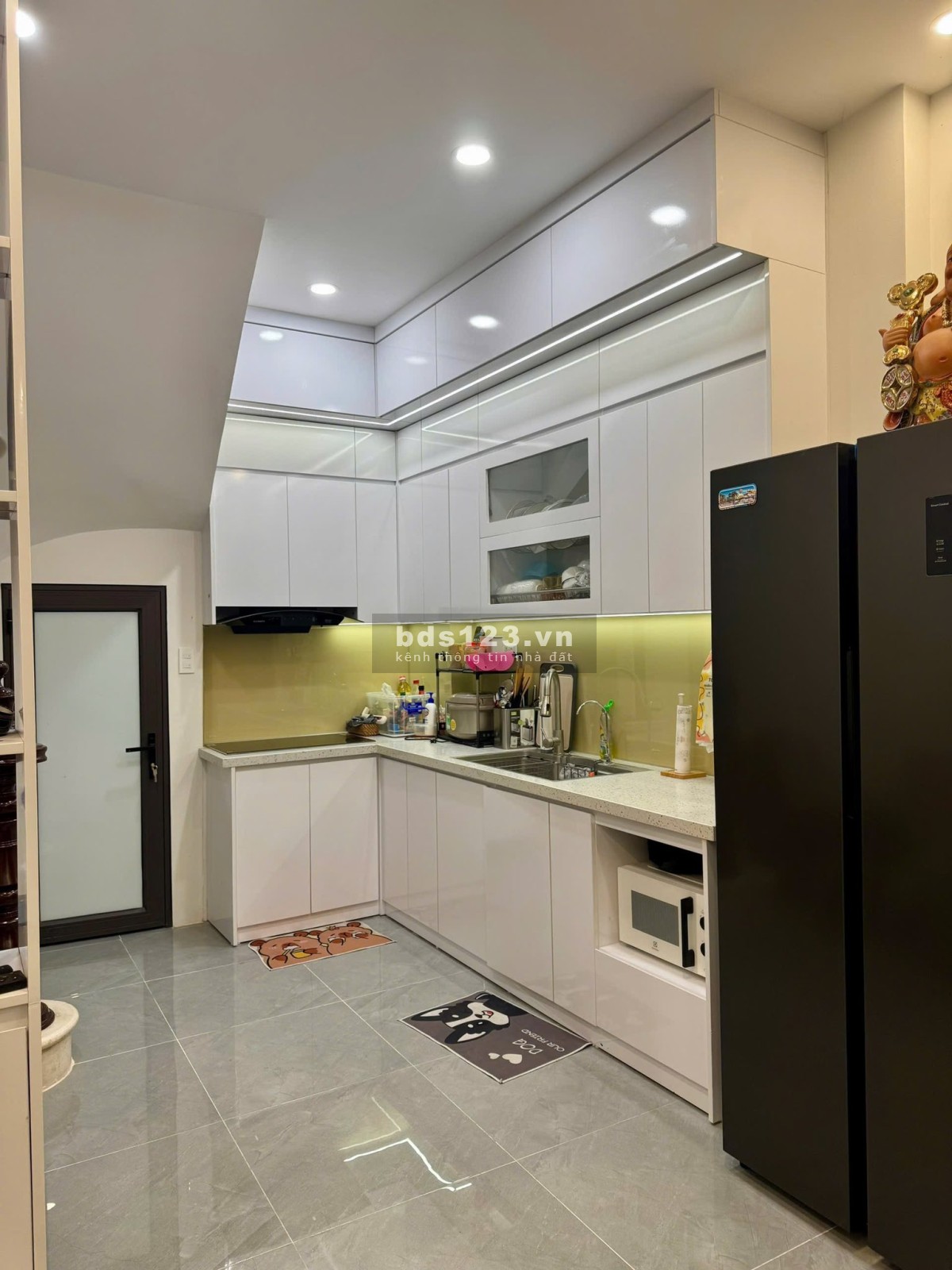 BÁN NHÀ LẠC LONG QUÂN TÂY HỒ 8,95 TỶ 34m MT3,7m 4 TẦNG 200M RA…