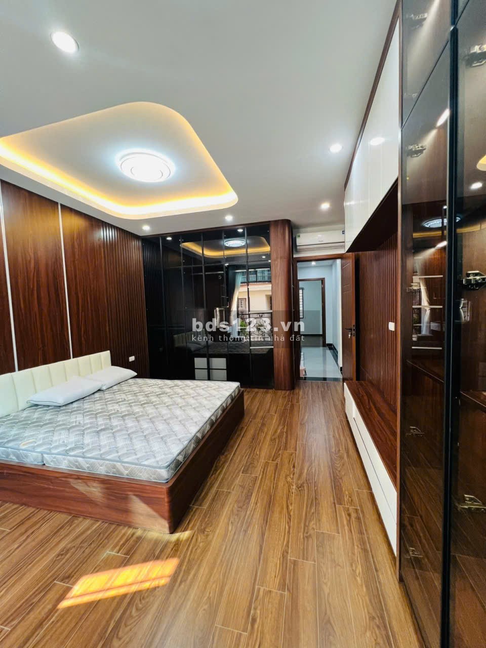 BÁN NHÀ PHÂN LÔ-LÊ TRỌNG TẤN- THANH XUÂN- 46M2- 6 TẦNG THANG…