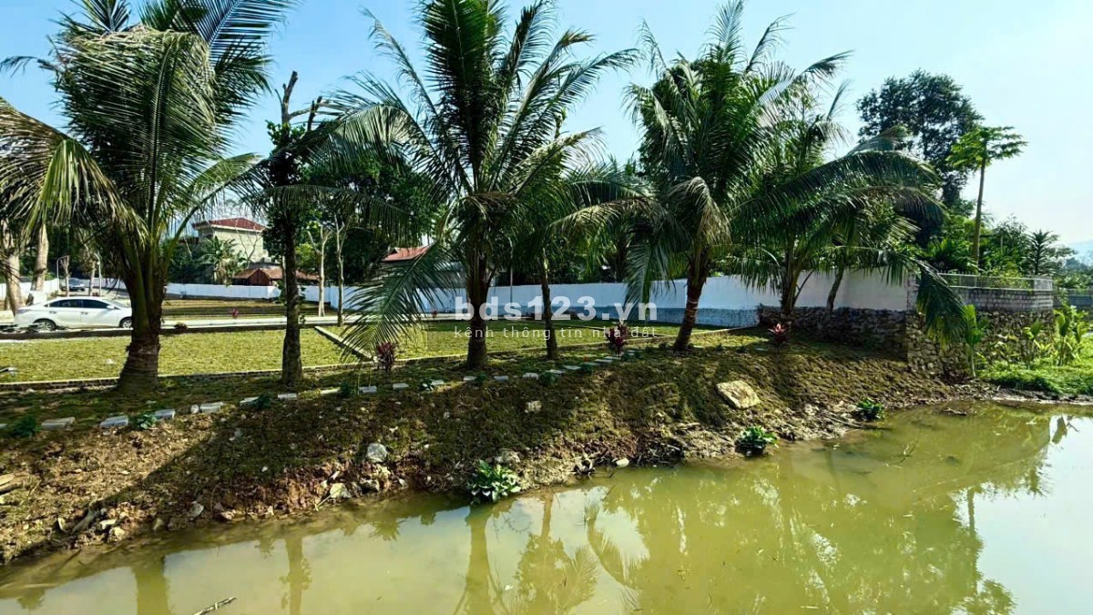 Chỉ hơn 300 triệu sở hữu lô đất 2 mặt tiền, cận kề…