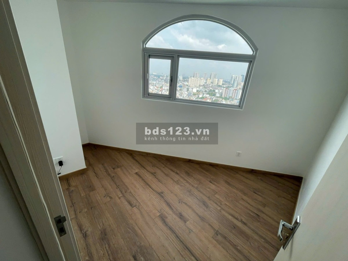 Chấn Động 2PN TRẦN NÃO GIÁ CHỈ 7 TỶ