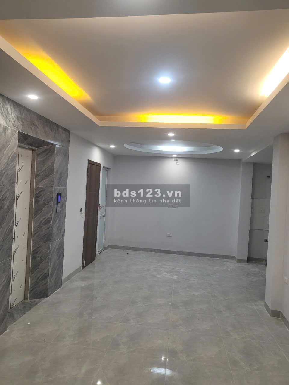 Chính chủ Cho Thuê mặt bằng kinh doanh 65m2 tầng 1 Mặt Phố…