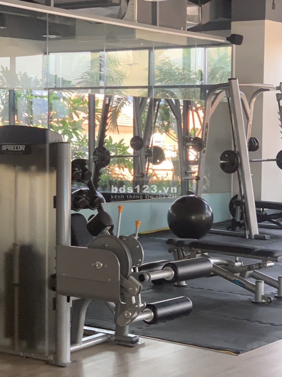 Cho Thuê Căn Hộ Rivera Park, Đường Đồng Tiến, 88m2, 2PN, View…