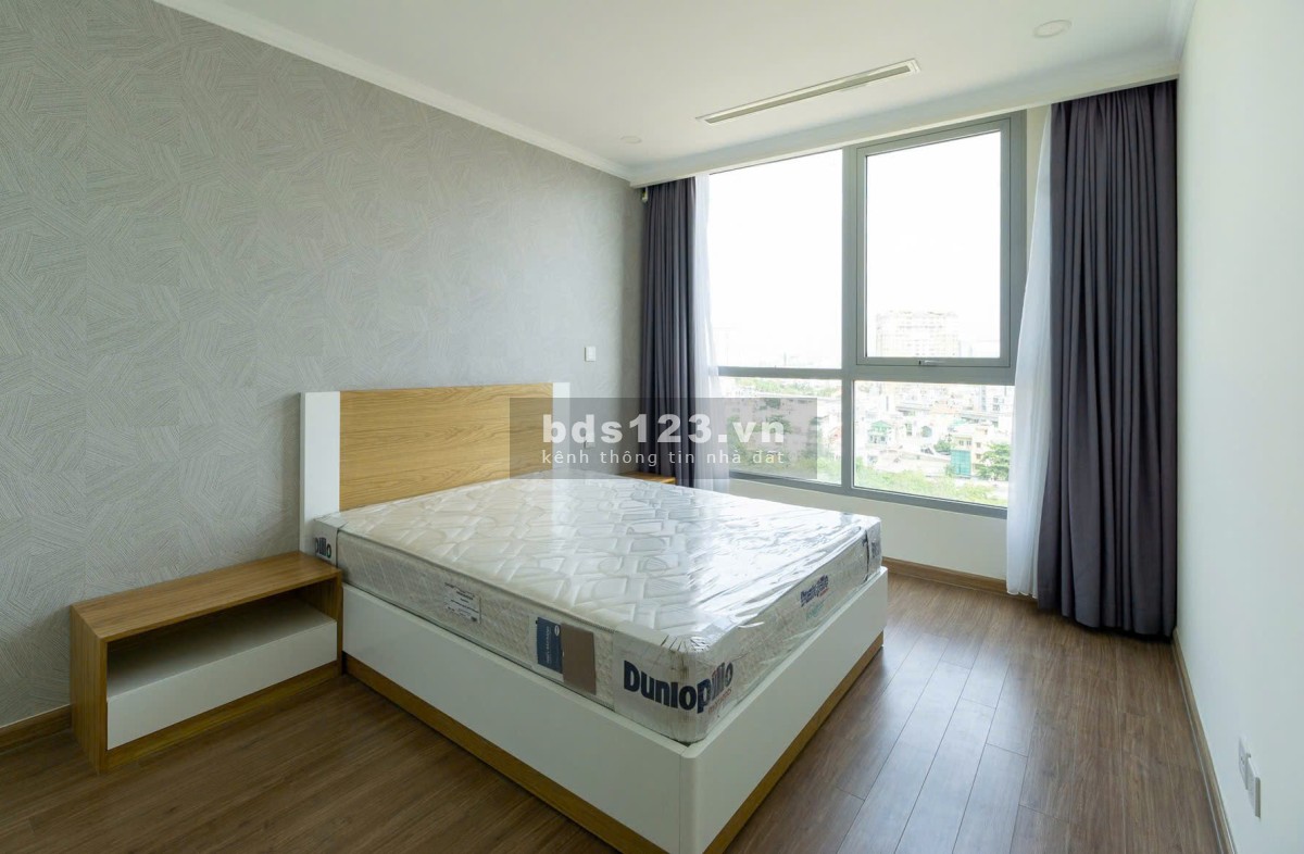 Cho thuê 3PN vinhomes central park full nội thất