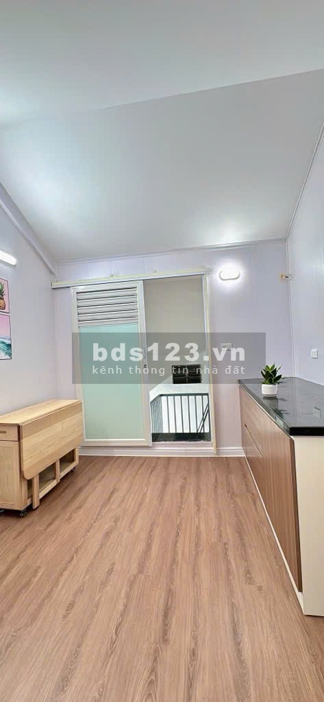 Nhà đẹp Nguyễn Đức Cảnh – dân xây – ba bước ô tô