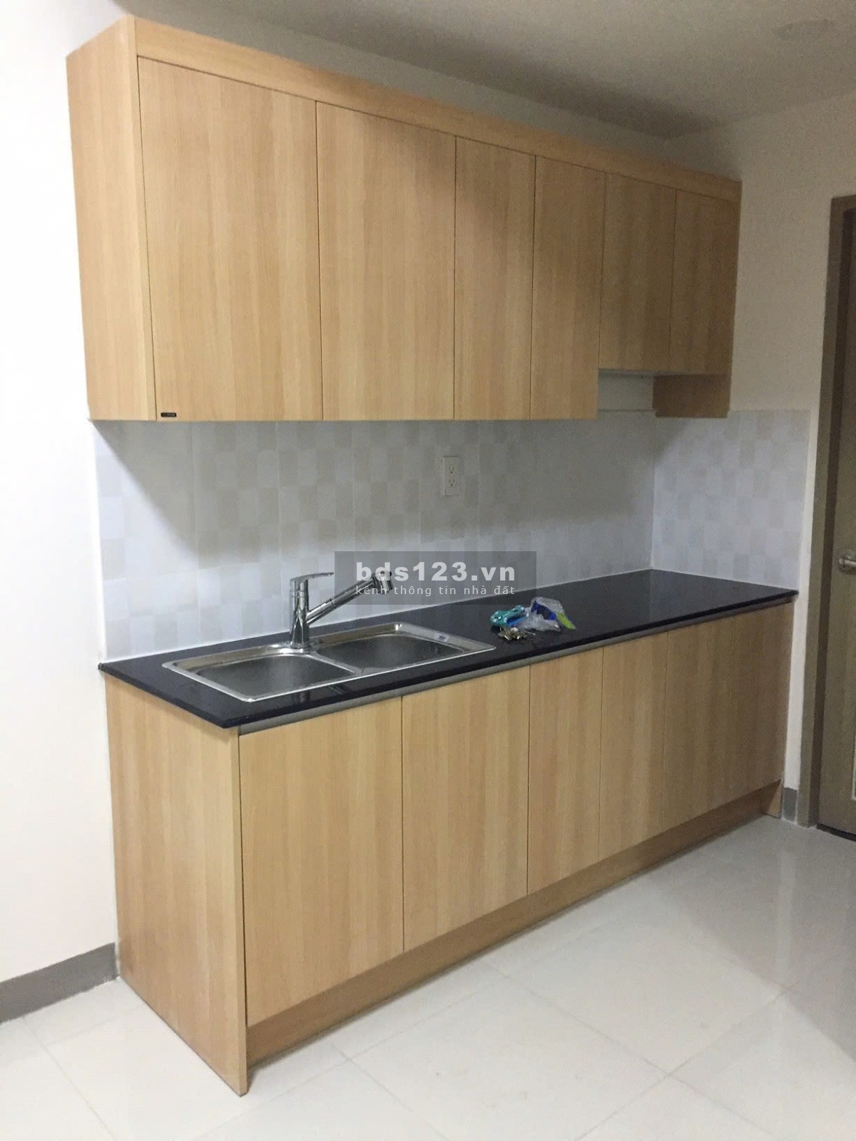 Chính chủ cần cho thuê cc Sky9 ngay vòng xoay Liên Phường, Q9.