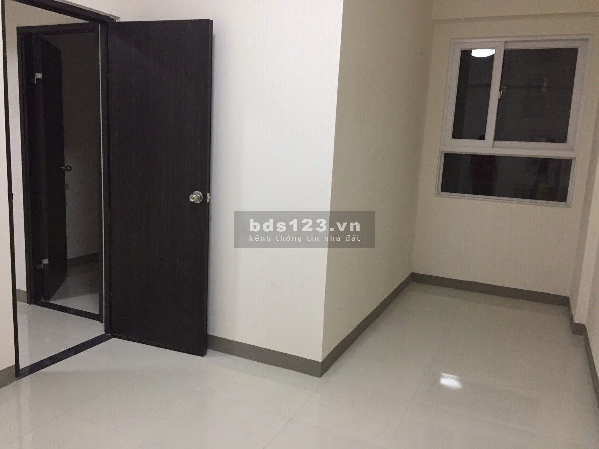 Chính chủ cần cho thuê cc Sky9 ngay vòng xoay Liên Phường, Q9.