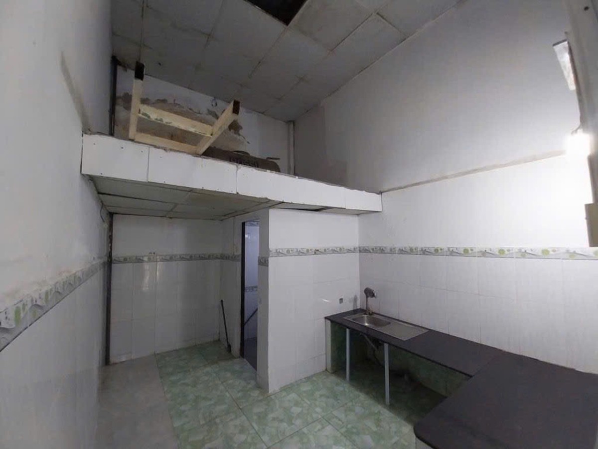 Bán nhà Nguyễn Thị Búp Q12, Vuông, HXH, 2.9x11m, 1.x tỷ