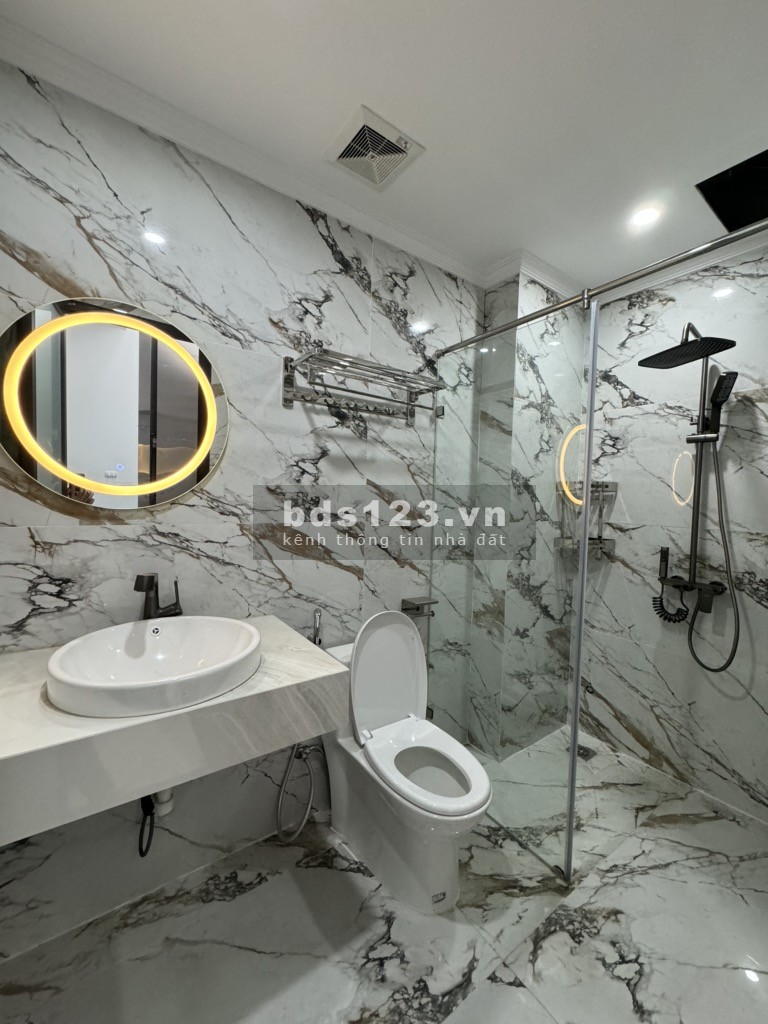 Bán nhà riêng Lê Trọng Tấn_Hà Đông_Thang Máy_34m2_Hơn 9 Tỷ_Lô góc 2 mặt thoáng