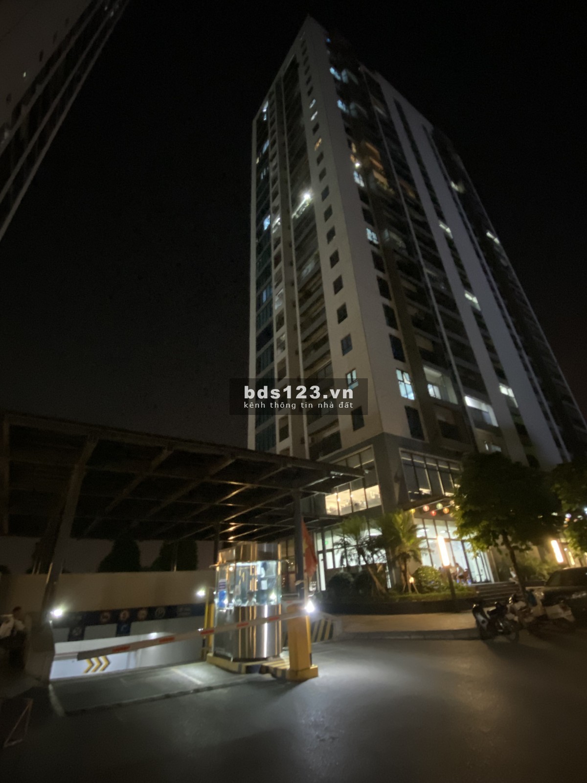 Chính chủ cho thuê căn góc 3PN 134m2 tại chung cư CT5-MHDI Lê…