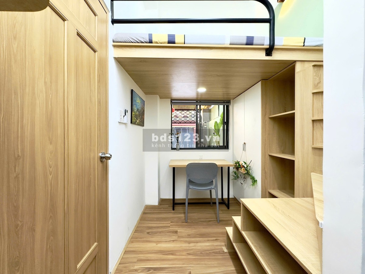 Phòng gác lửng đủ NT ngay sân bay TSN, Số 8 Sông Thương Q Tân…