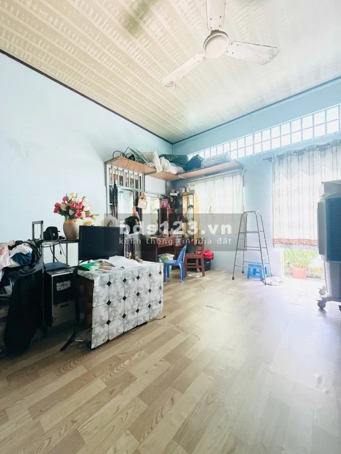 Bán nhà HXH Nguyễn Sơn Tân Phú giá 4.05 tỷ gần công viên…