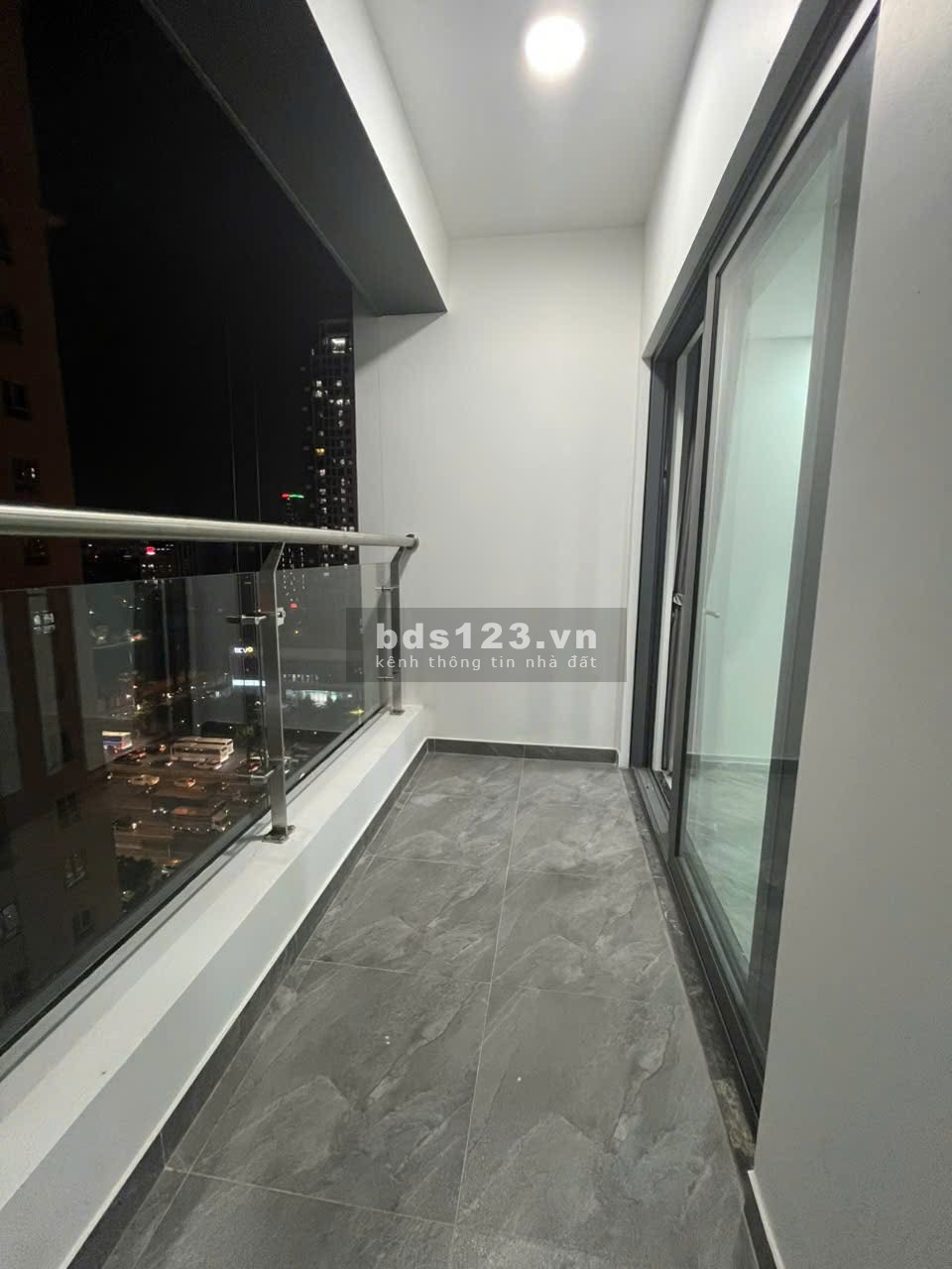 Bán căn hộ chung cư cao cấp Capital Elite 18 Phạm Hùng 119M2