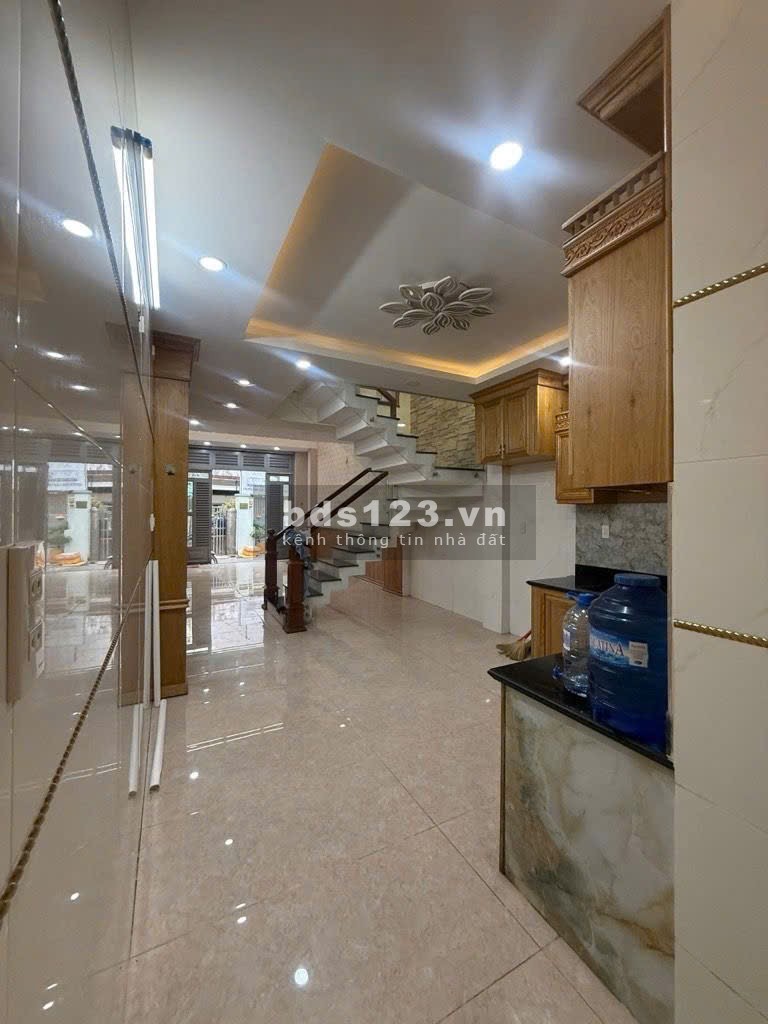 Trường Chinh, Tân Bình – Nhà đẹp ở ngay – Vị trí đáng sống