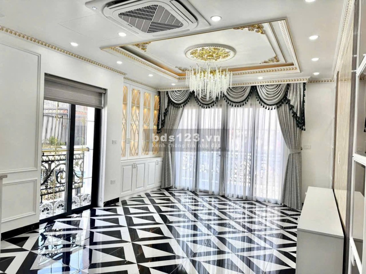 Bán Nhà Kinh Doanh, Mặt Phố Yên Lạc 51m, 7 tầng, mt 4.8m, giá 28 tỷ.