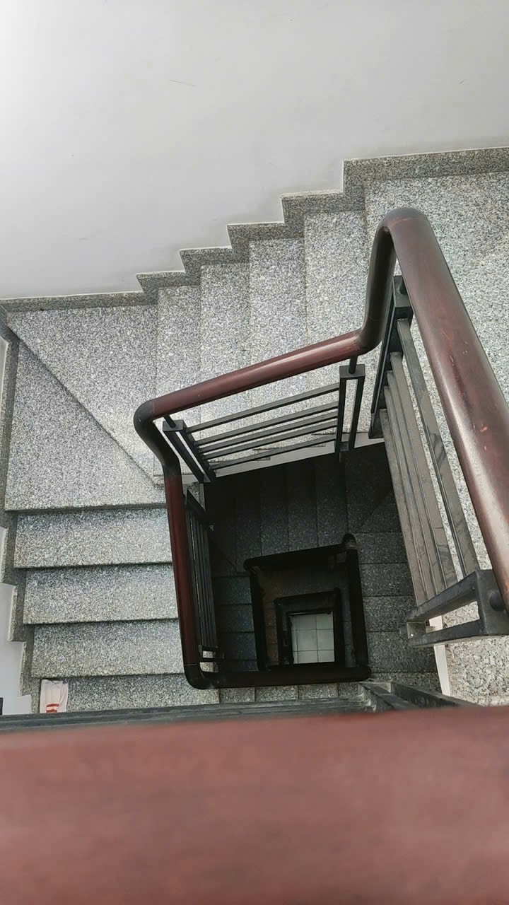 HXH Lý Phục Man Quận 7 60m2 5 tầng Sô4 A4 Giá 10.5 tỷ