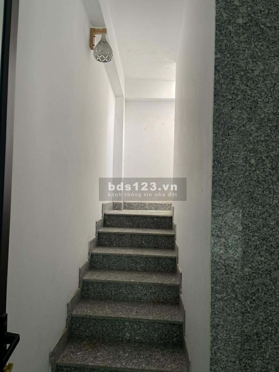 Trung tâm Cầu Giấy 7 tầng thang máy 58m mt4.4m ngõ thông Nguyễn…