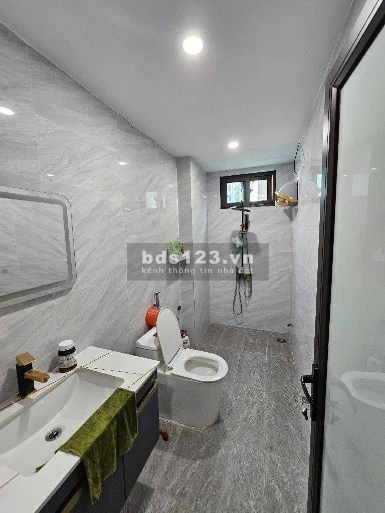 Bán nhà riêng Đại Mỗ_Nam Từ Liêm_43m2_5 tầng_Hơn 11 tỷ có thương lượng