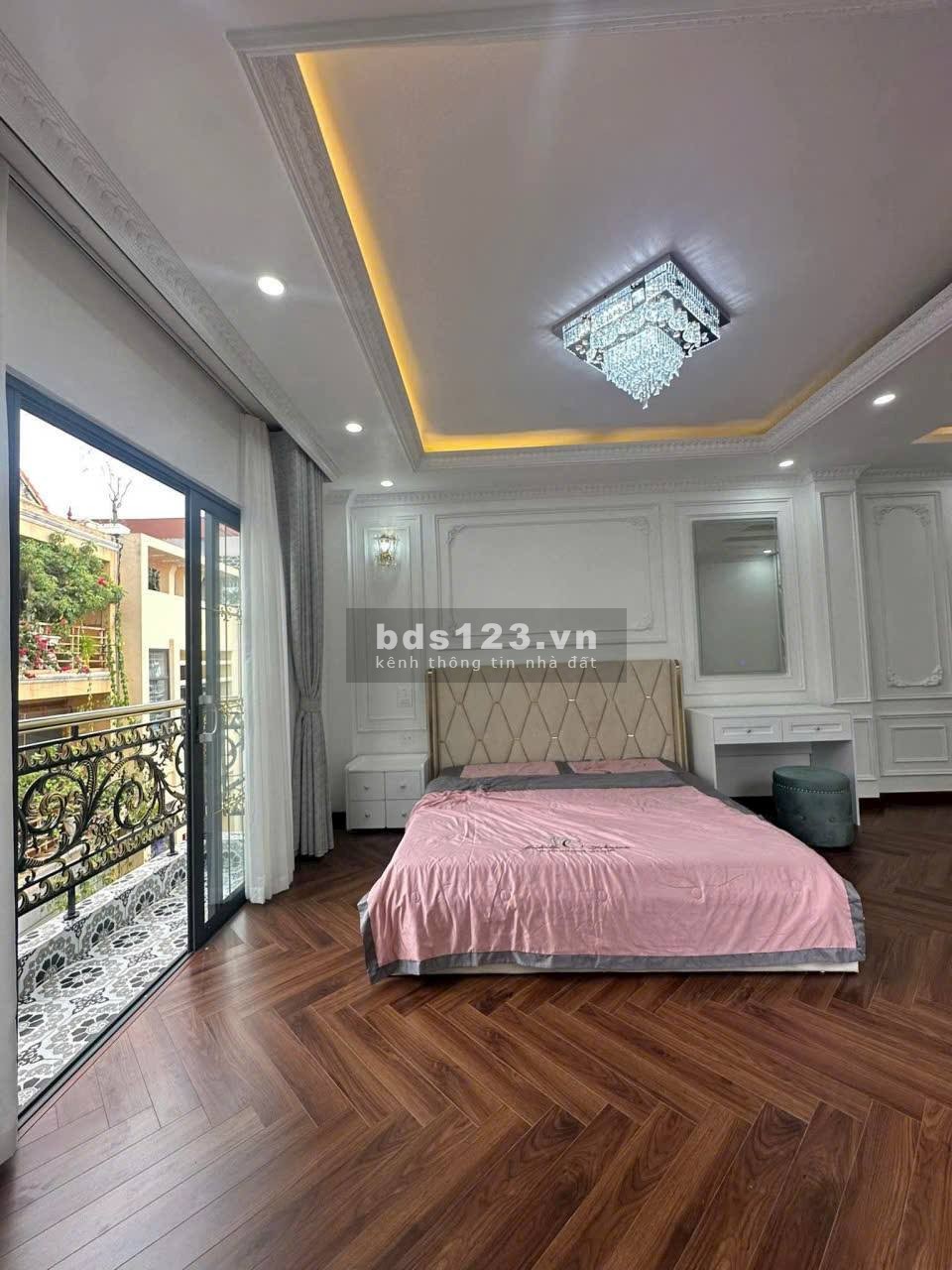 Bán Nhà Kinh Doanh, Mặt Phố Yên Lạc 51m, 7 tầng, mt 4.8m, giá 28 tỷ.