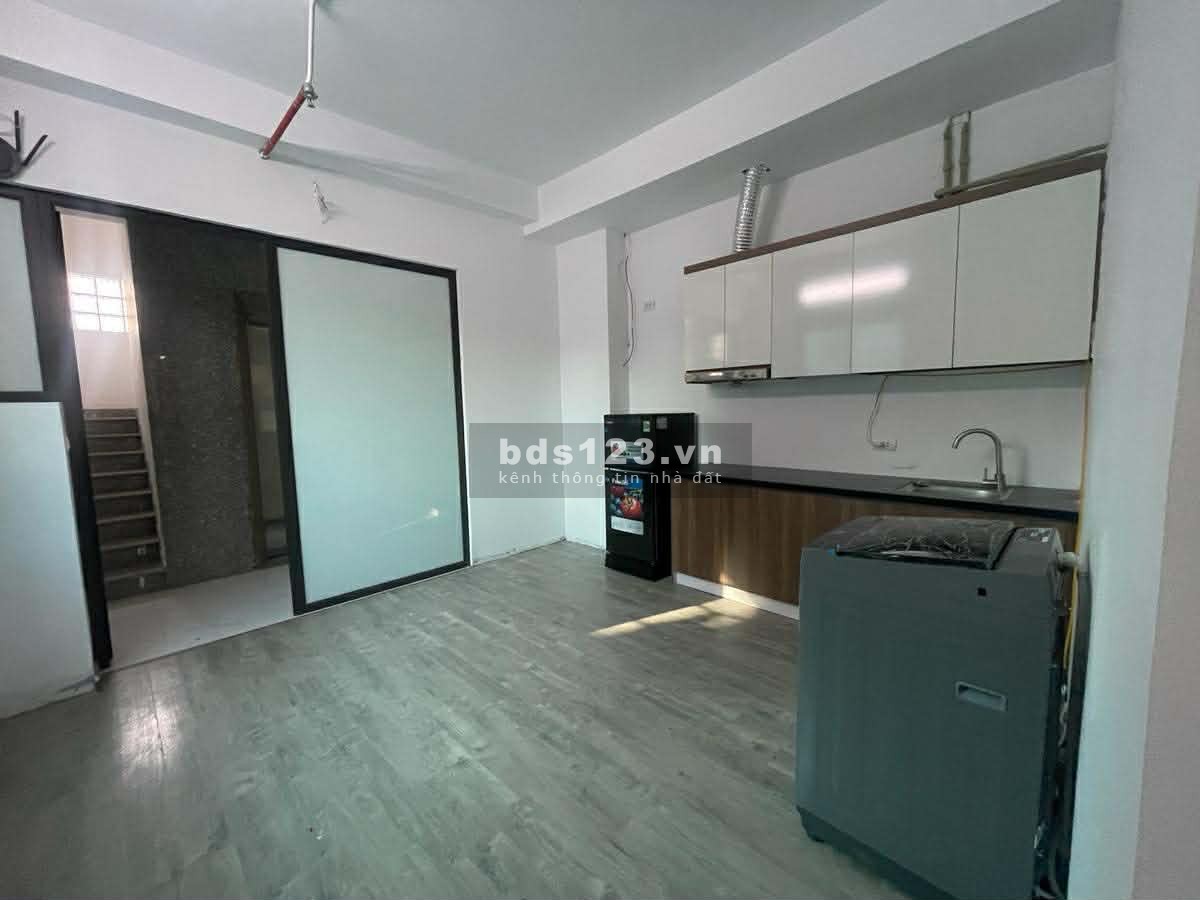 Trung tâm Cầu Giấy 7 tầng thang máy 58m mt4.4m ngõ thông Nguyễn…