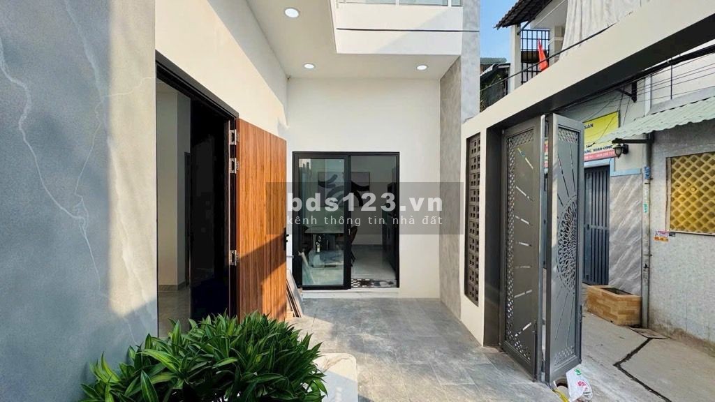 Ngang Hiếm 11m, Cạnh PHÚ MỸ HƯNG, Siêu Sang Full Nội Thất -…