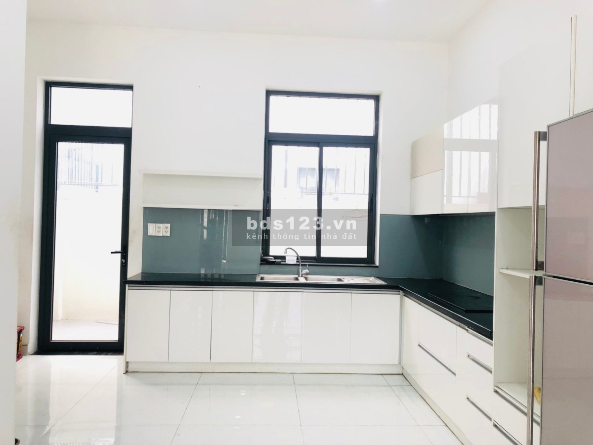 Cho thuê nhà KĐT Lakeview City 1 trệt – 3 lầu, Full nội thất,…