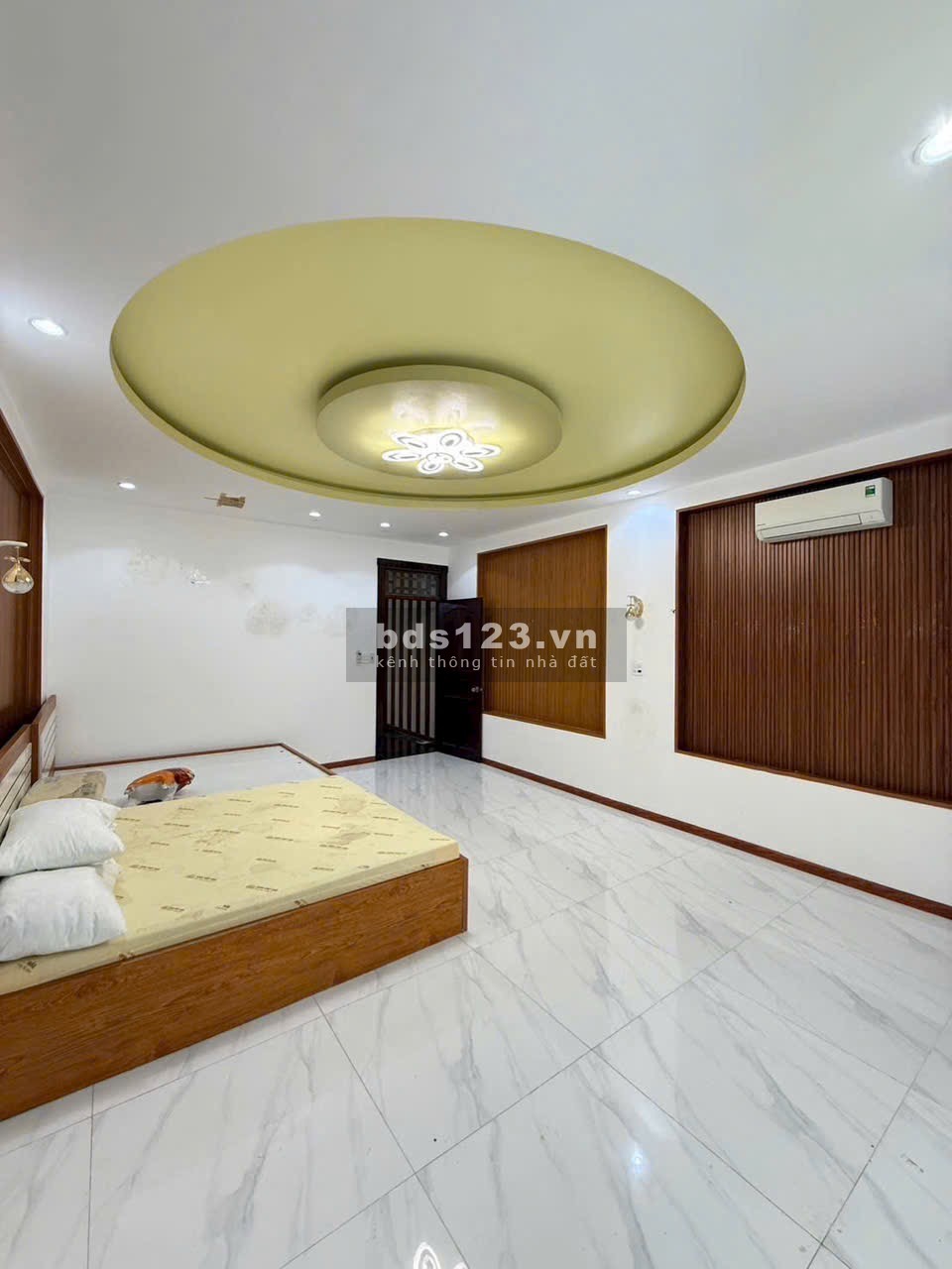 Cho thuê nhà trệt 2 lầu KDC Hồng Loan