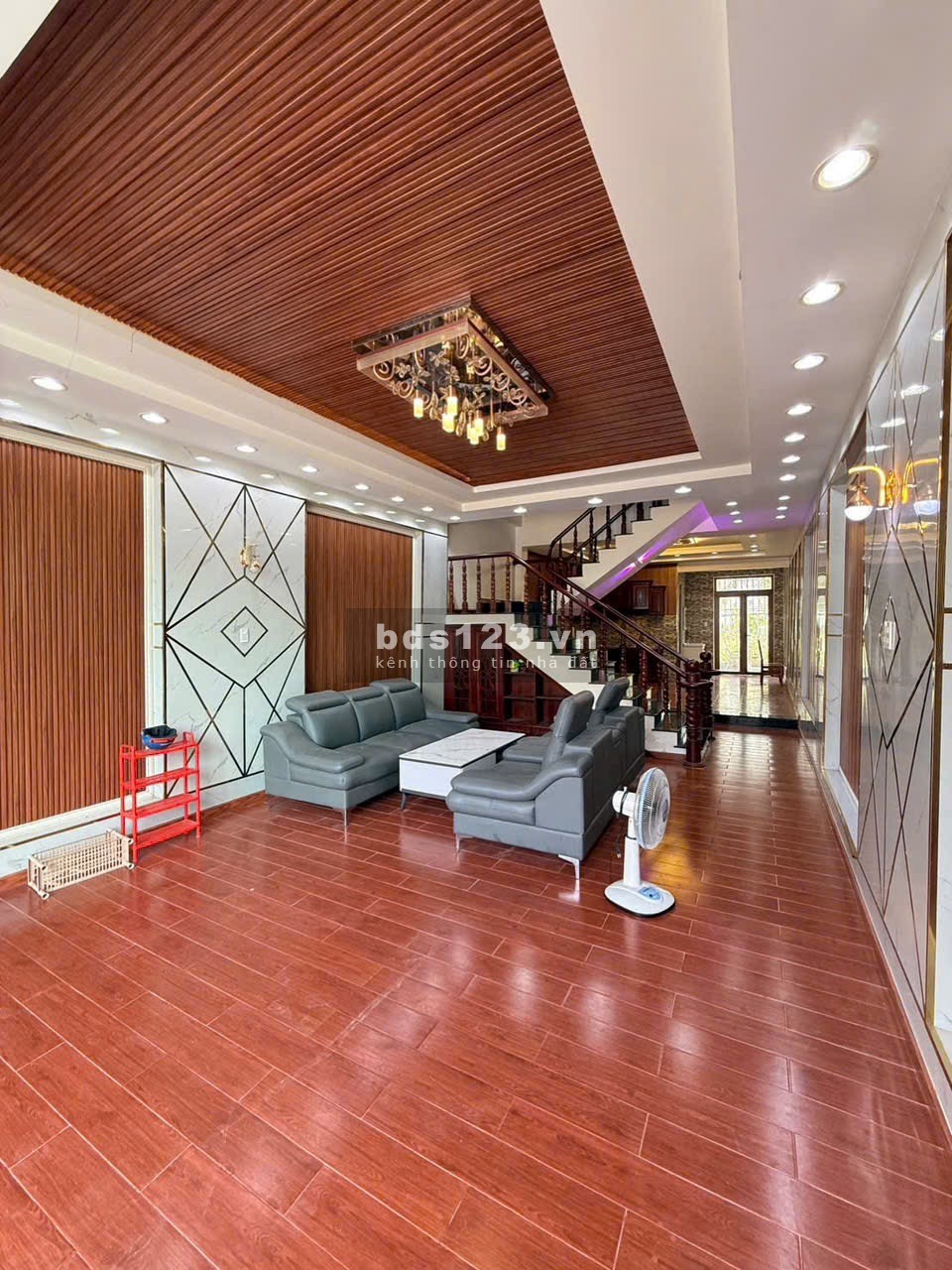 Cho thuê nhà trệt 2 lầu KDC Hồng Loan