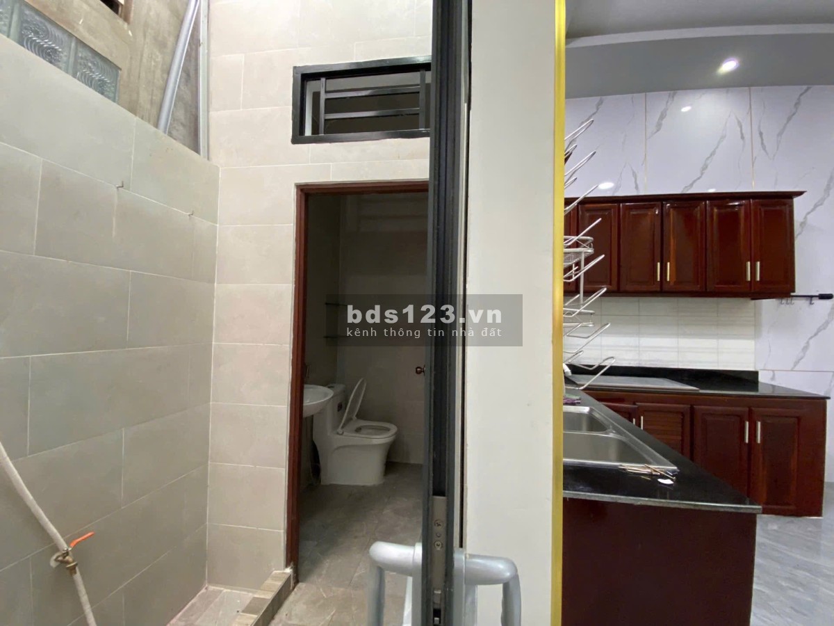 C.G – Cho thuê nhà trệt lầu mặt tiền đường Ngô Thì Nhậm,…