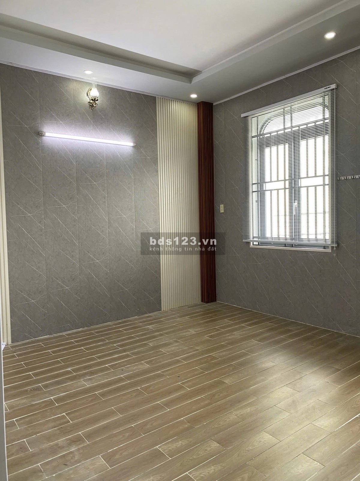 C.G – Cho thuê nhà trệt lầu mặt tiền đường Ngô Thì Nhậm,…