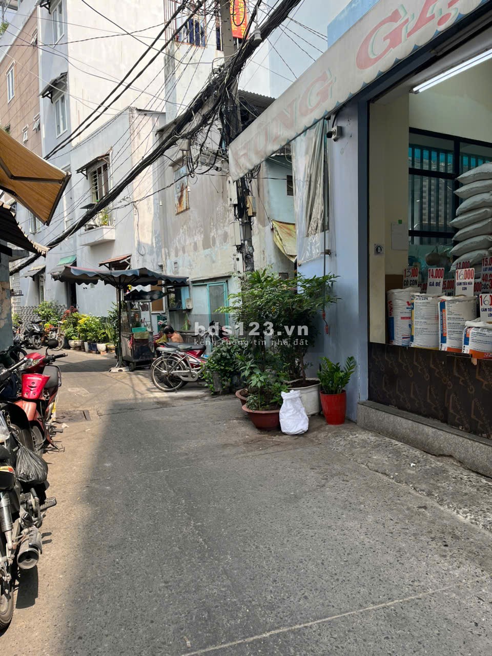 Bán nhà Ngang 4.5m 107m2 254/30 Bến Vân Đồn Quận 4 giá đầu tư