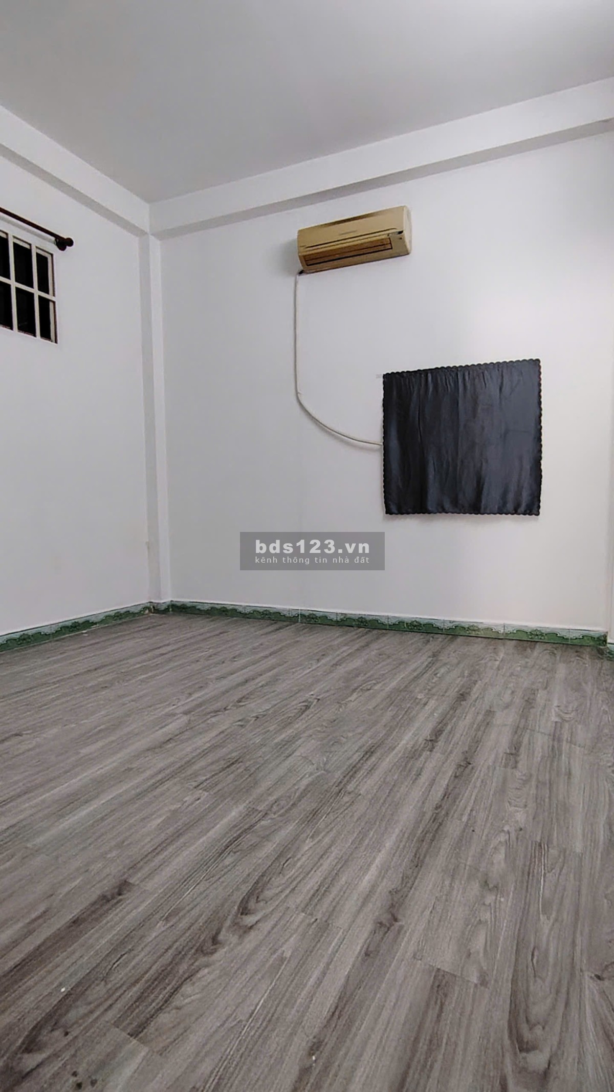 Cho thuê nhà riêng Hẻm Xe Hơi 388/5 Huỳnh Tấn Phát, 130m2, 4PN,…