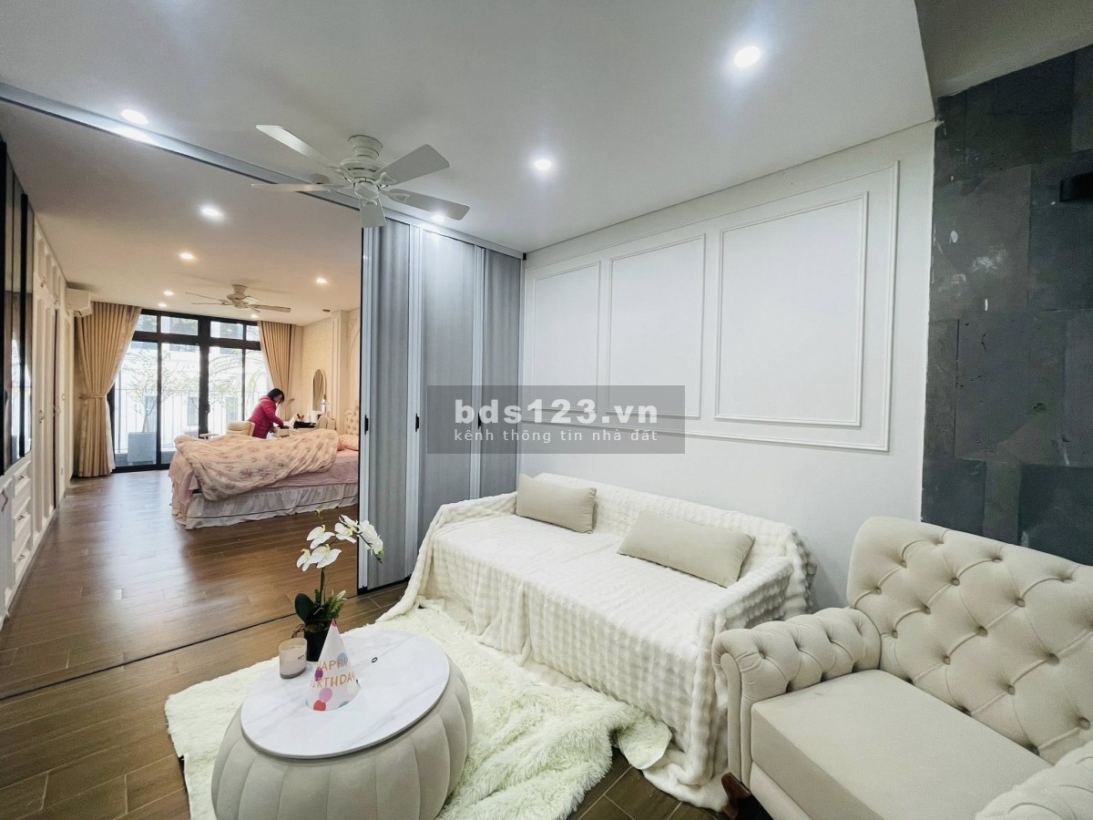 Bán Nhà Mặt Ngõ Phố Đội Cấn, Liễu Giai, Ba Đình. 8 Tầng…