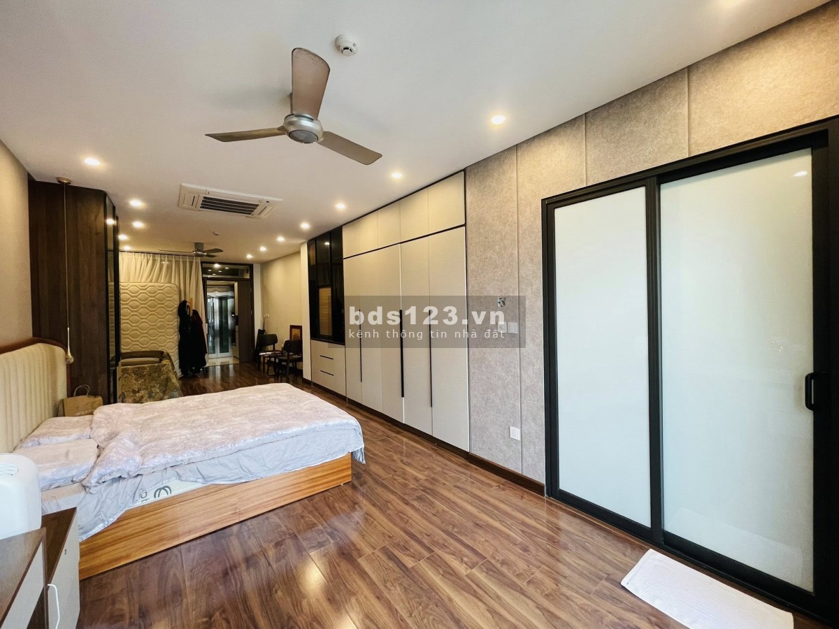 Bán Nhà Mặt Ngõ Phố Đội Cấn, Liễu Giai, Ba Đình. 8 Tầng…