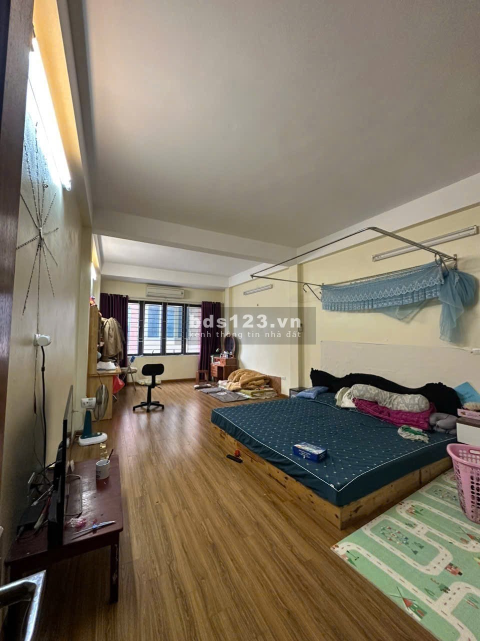 Cực Hiếm - Phân lô cán bộ - ô tô- ngõ thông 72m2- 5 Tầng…