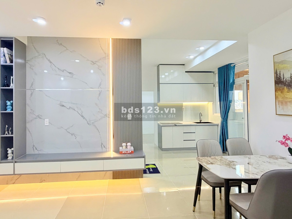 Chính chủ căn 62m2 Hoàng Kim Thế Gia, sổ hồng sẵn, nhà mới, TT 950tr ở ngay