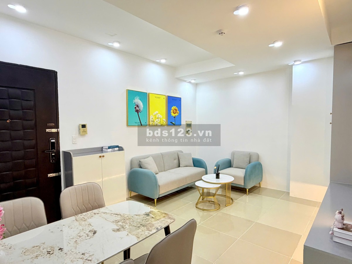 Chính chủ căn 62m2 Hoàng Kim Thế Gia, sổ hồng sẵn, nhà mới, TT 950tr ở ngay