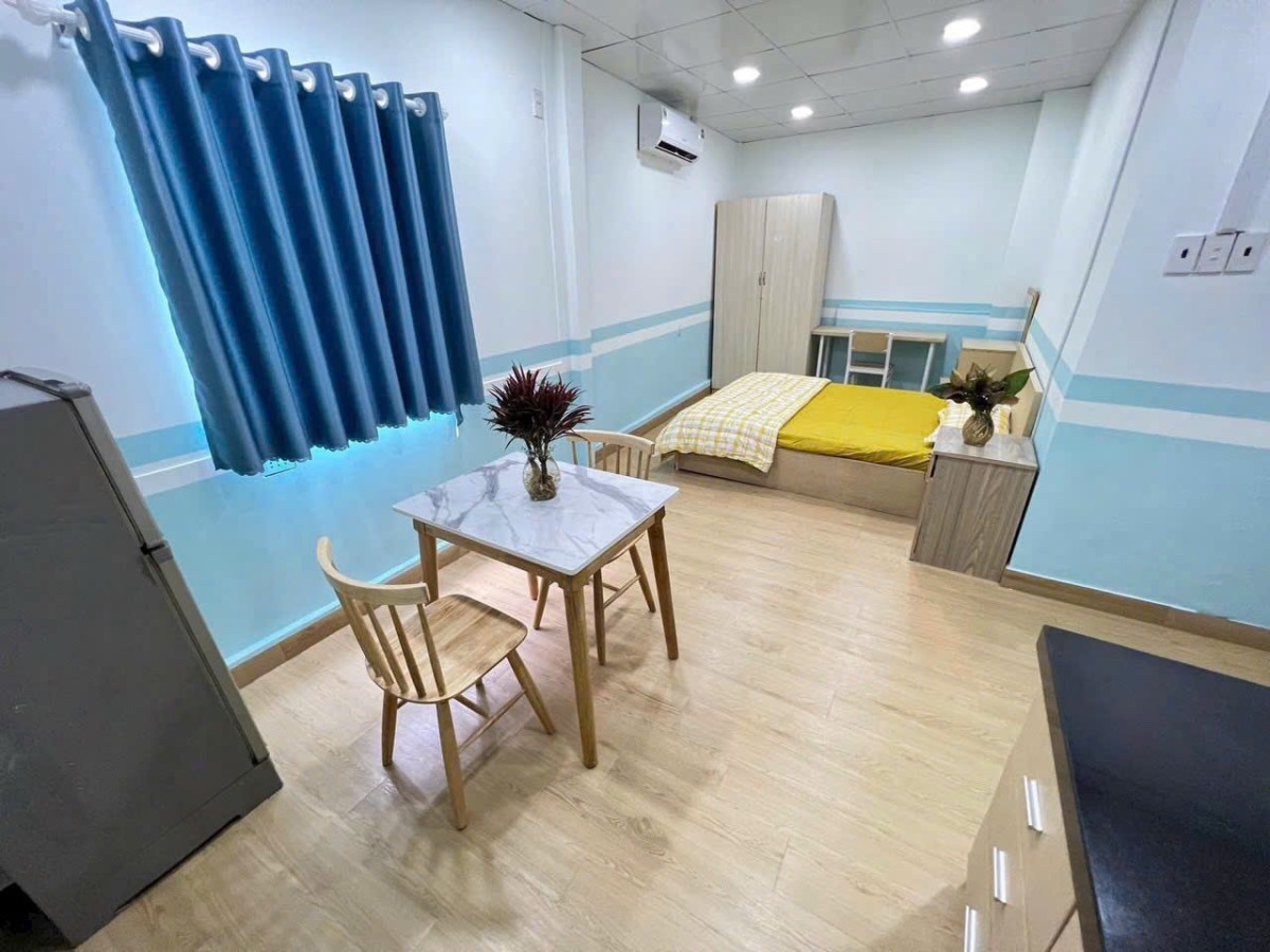 Bán nhà đang làm CHDV Quận 1 Đỗ Quang Đẩu 4 tầng 52m2 10P Giá…