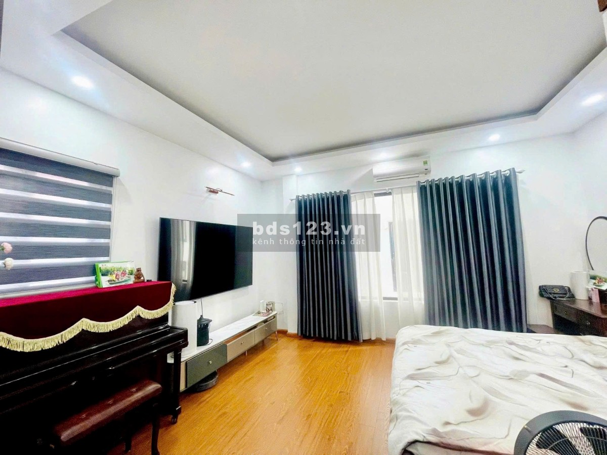 Bán gấp nhà vị trí quyền lực Xuân La, Tây Hồ – 32m² – 5…