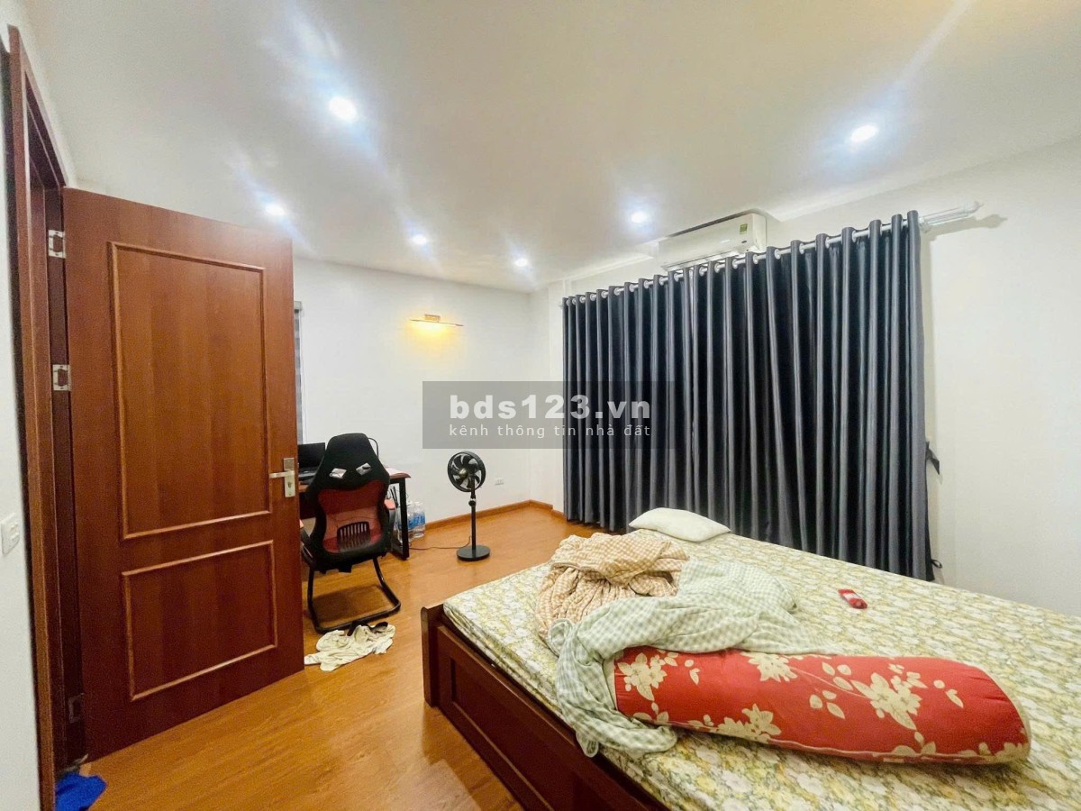 Bán gấp nhà vị trí quyền lực Xuân La, Tây Hồ – 32m² – 5…