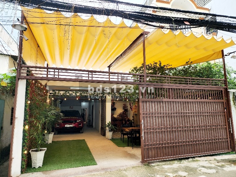 Nhà đẹp Khu Trung Tâm 216 m2 (7,6x29), Hẻm Xe Tải 6 m, phù hợp xây Căn Hộ Dịch Vụ, Biệt Thự Cao Cấp