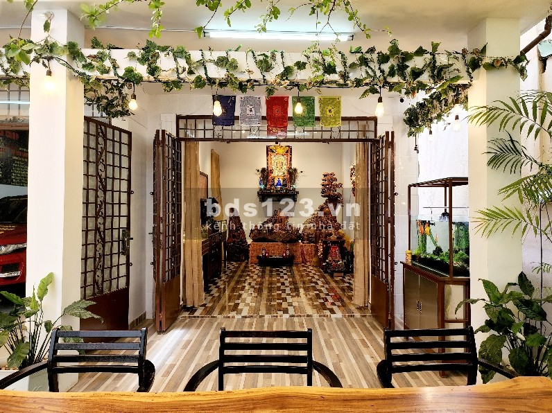 Nhà đẹp Khu Trung Tâm 216 m2 (7,6x29), Hẻm Xe Tải 6 m, phù hợp xây Căn Hộ Dịch Vụ, Biệt Thự Cao Cấp