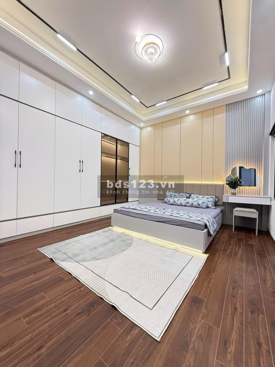 Bán nhà trung tâm Đống Đa ngõ 5m 40m² 4 tầng mặt tiền 4m giá…