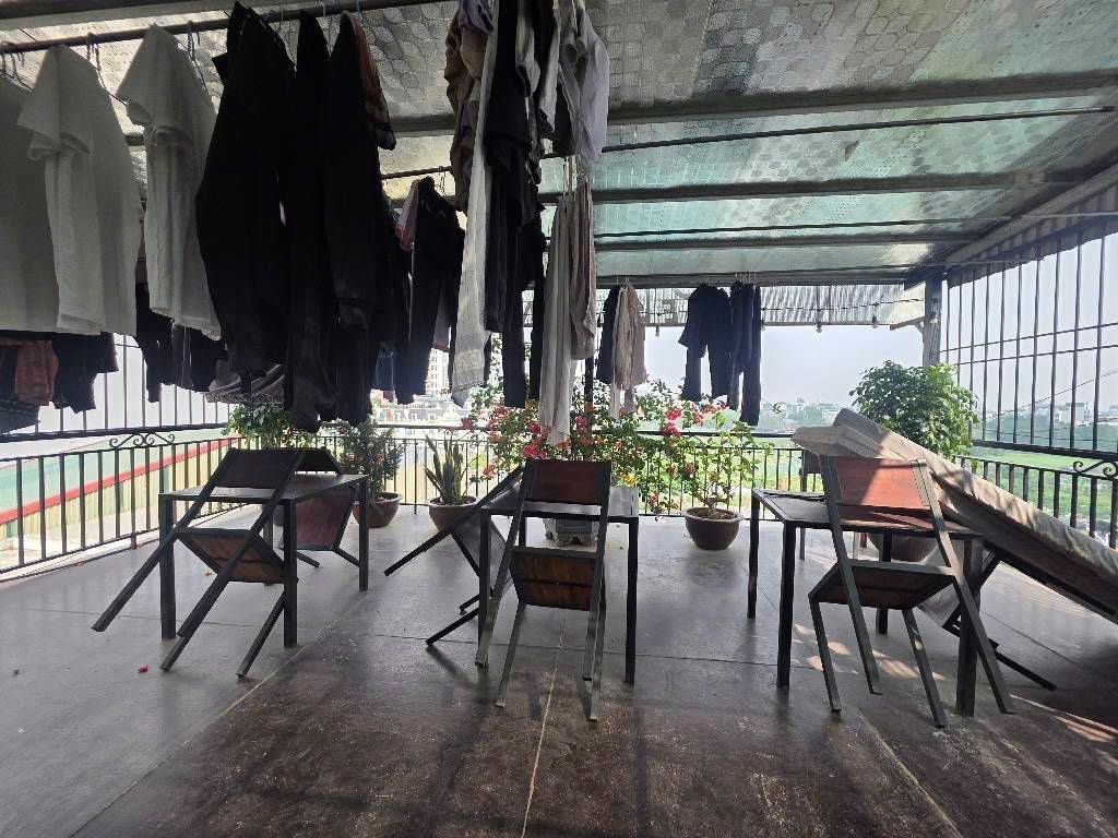 Chính chủ bán gấp nhà ĐH Tự Nhiên Nguyễn Trãi 95 m2 sổ đỏ…