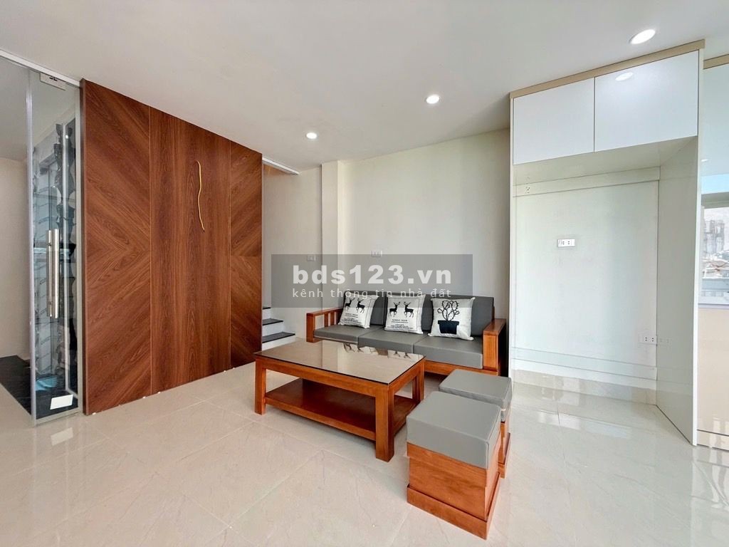 Căn mặt Phố, Bùi Xương Trạch 31M2/6 Tầng/ 12.3Tỉ