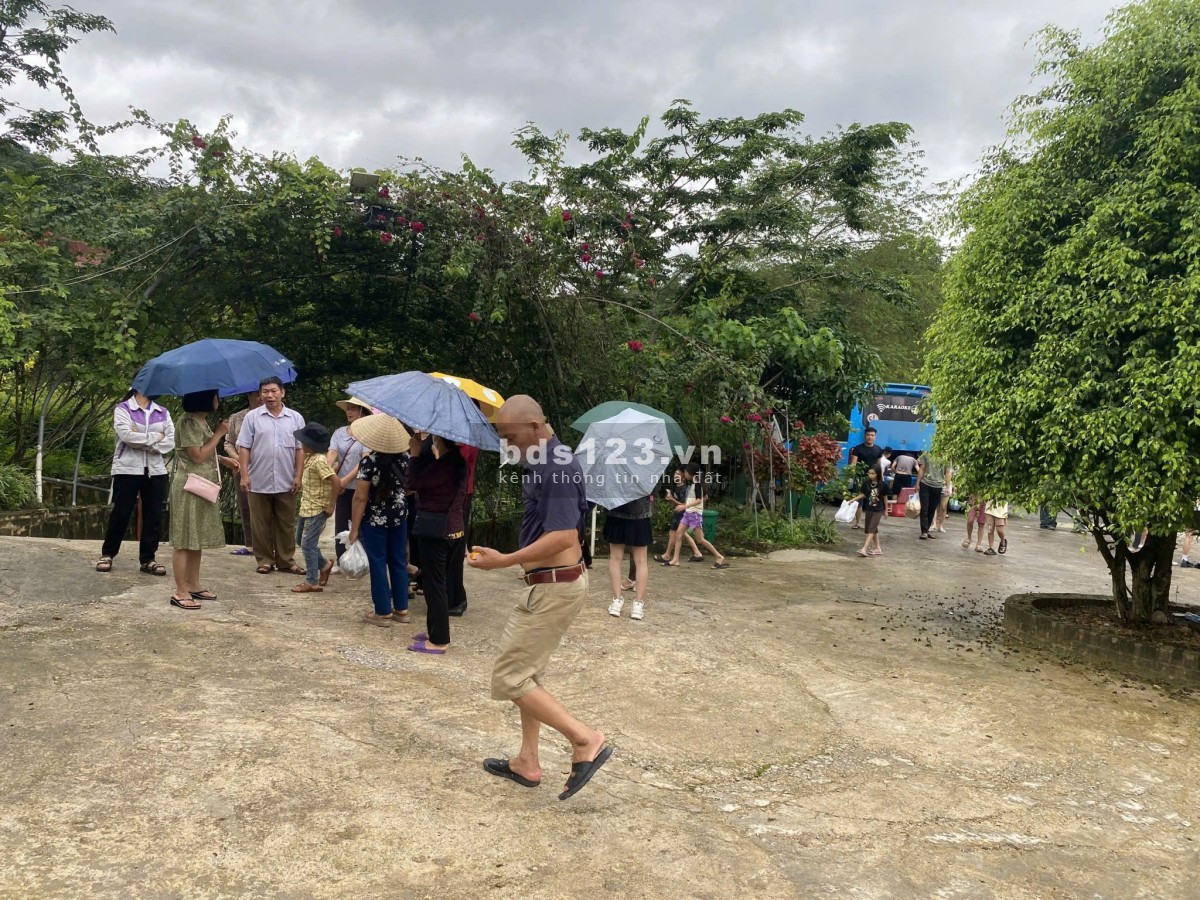 Chào bán đất phân lô 300m2 khu du lịch thác suối tiên Bình Gia…