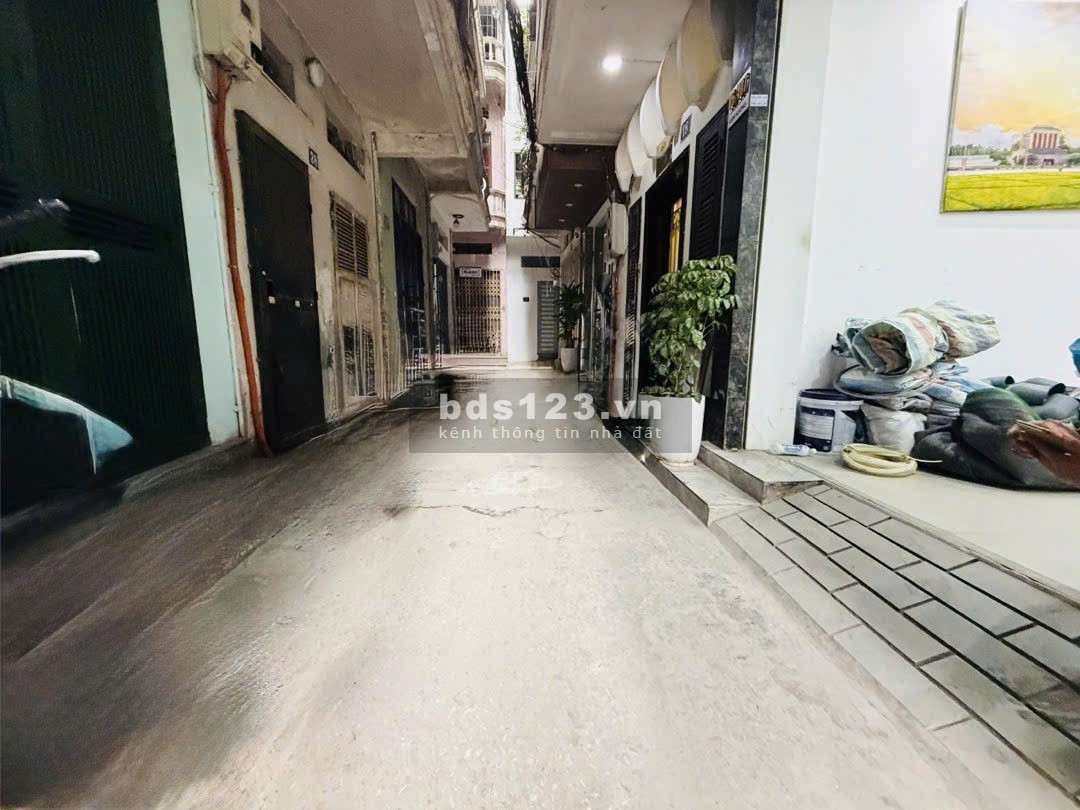 Bán nhà Tôn Đức Thắng, 56m2*4 Tầng, 205tr/m2 (Thương Lượng)